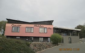 Penzion a Motobar Bravantice